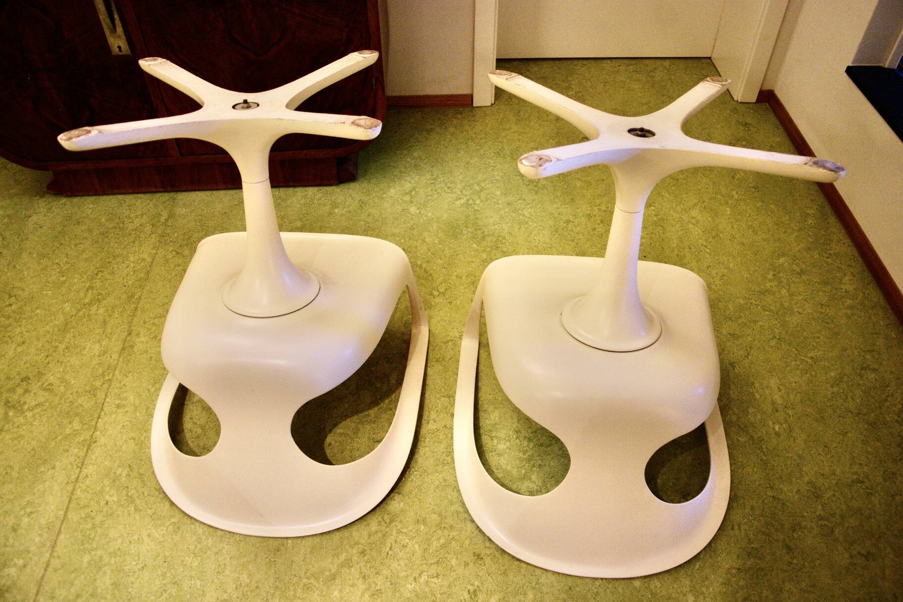 Pair of vintage fiber swivel armchairs by konrad schaefer for lubke 1960s