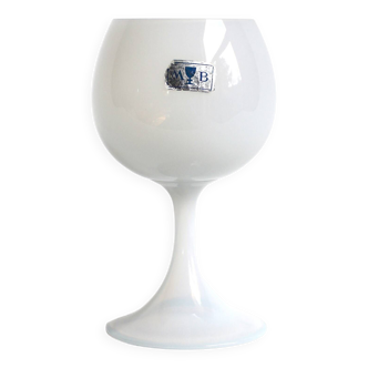 Opaline chalice from the 1950s - Manufacture de Boussu - Belgium