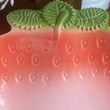 Saladier en forme de fraise et en barbotine