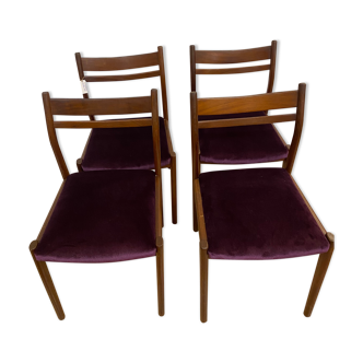 4 Scandinavian chairs