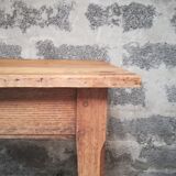 Vintage farm table 4 to 6 people