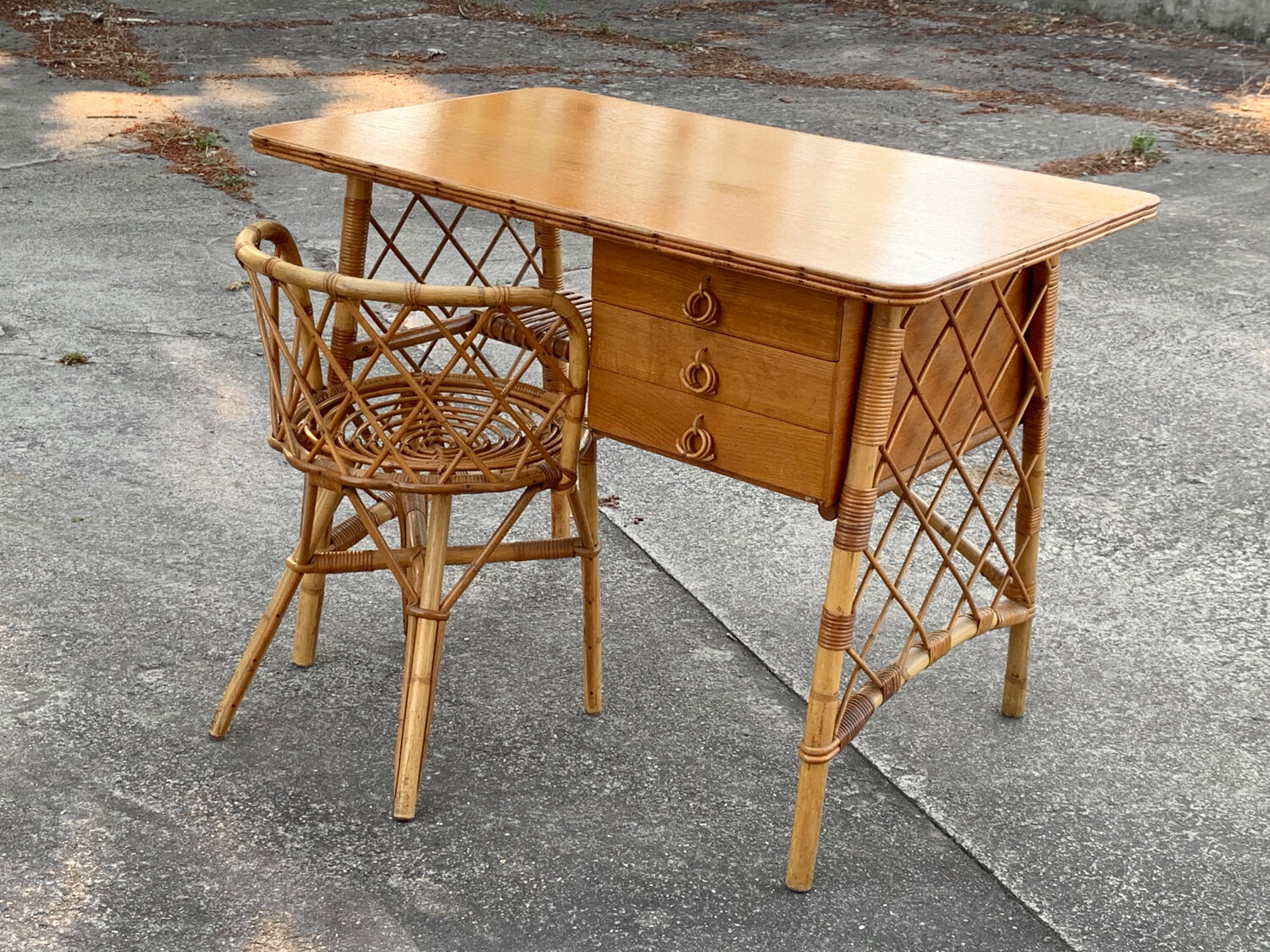 Rattan desk and chair 1960