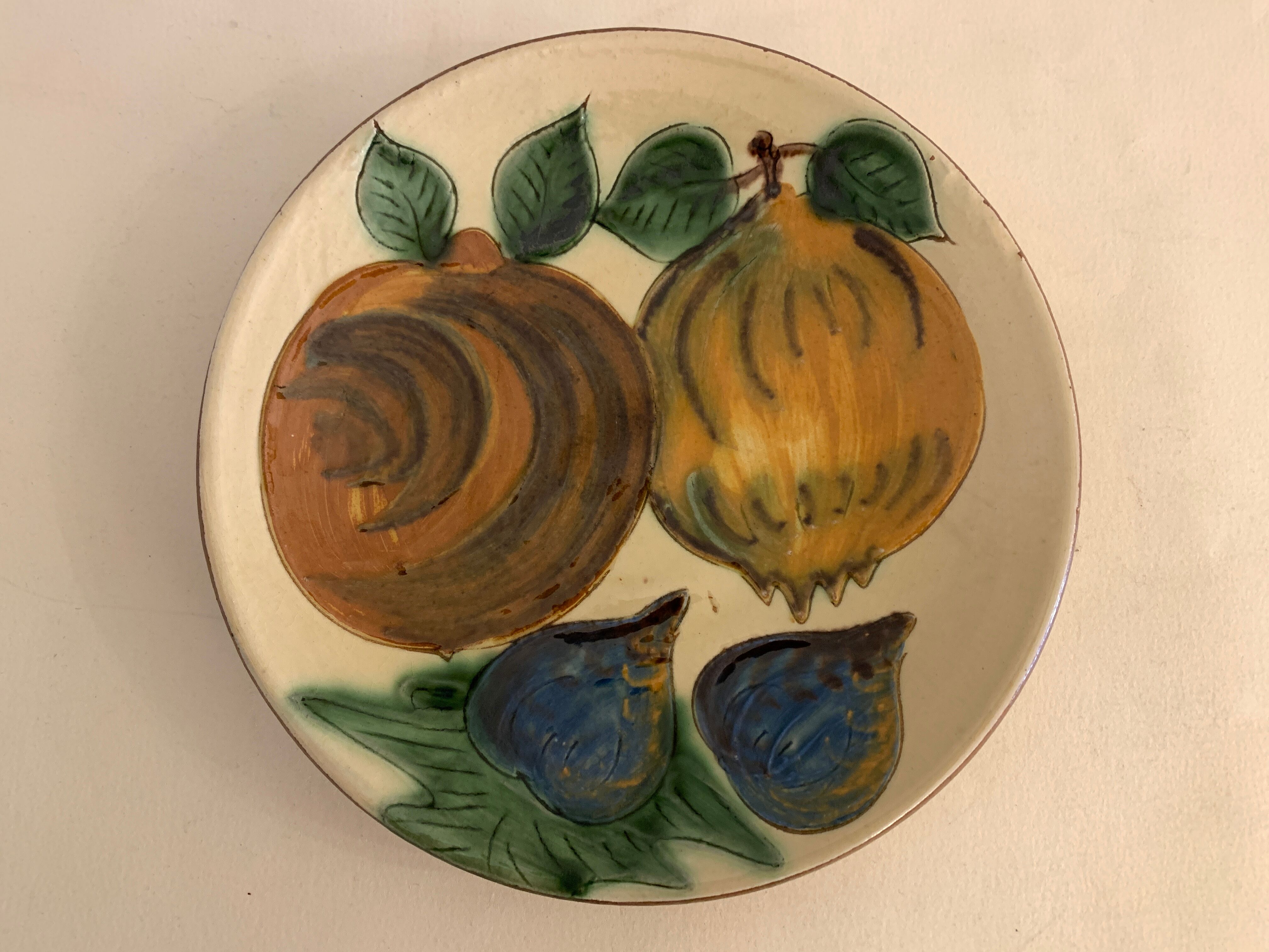 Glazed ceramic plate Puigdemont fruits, 1960