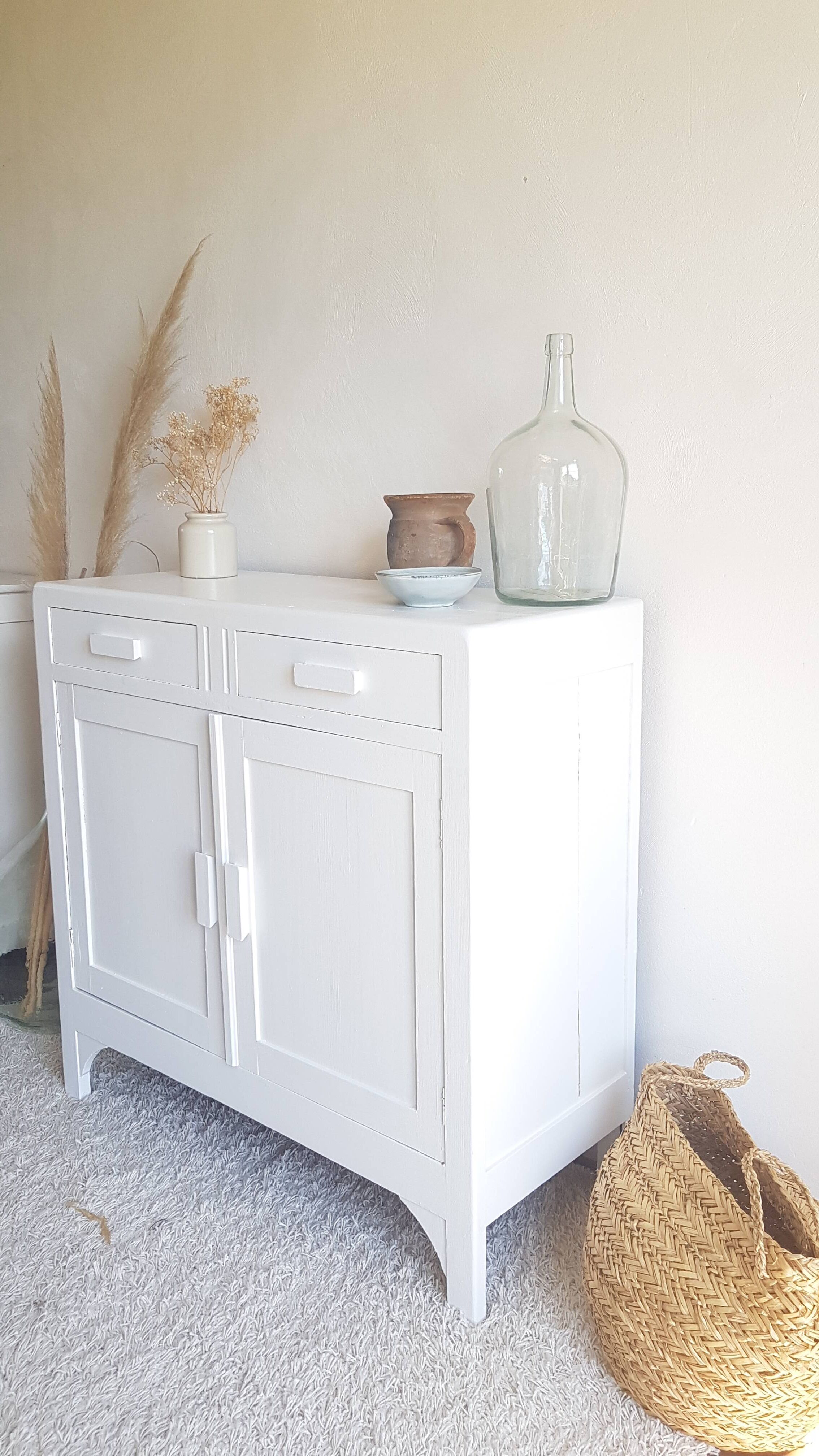 Old white parisian buffet