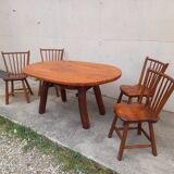 Table à manger et ses 4 chaises