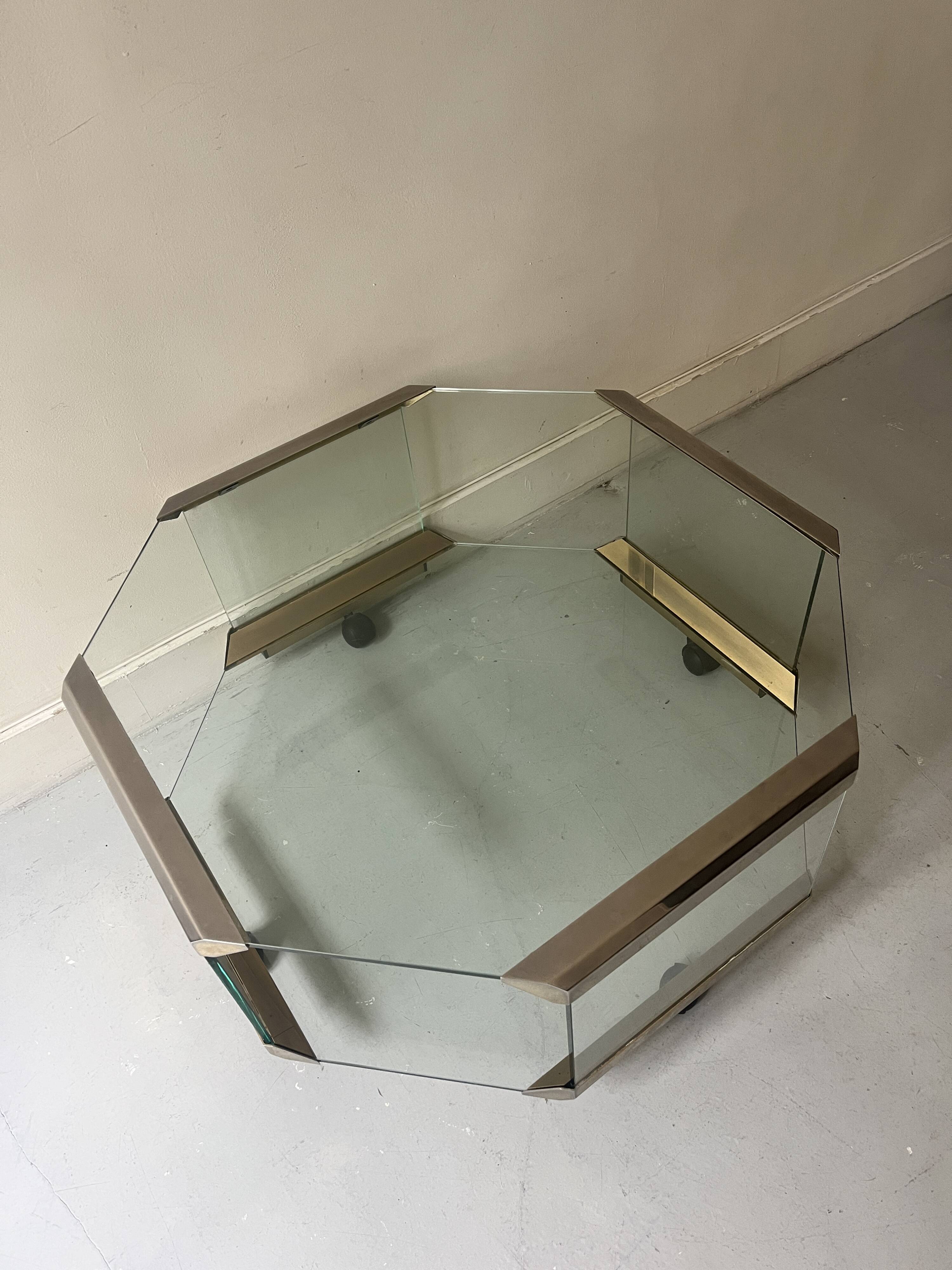 Hexagonal coffee table on wheels in glass and brass by Galloti & Radice, Italy 1970