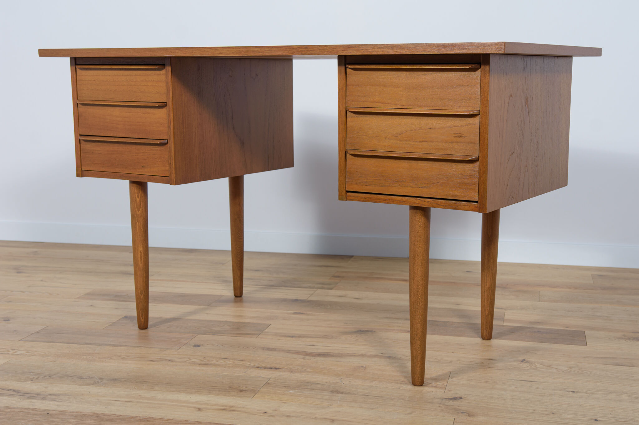 Mid-Century Freestanding Teak Desk, 1960s