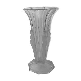 Vase en verre art deco signé France