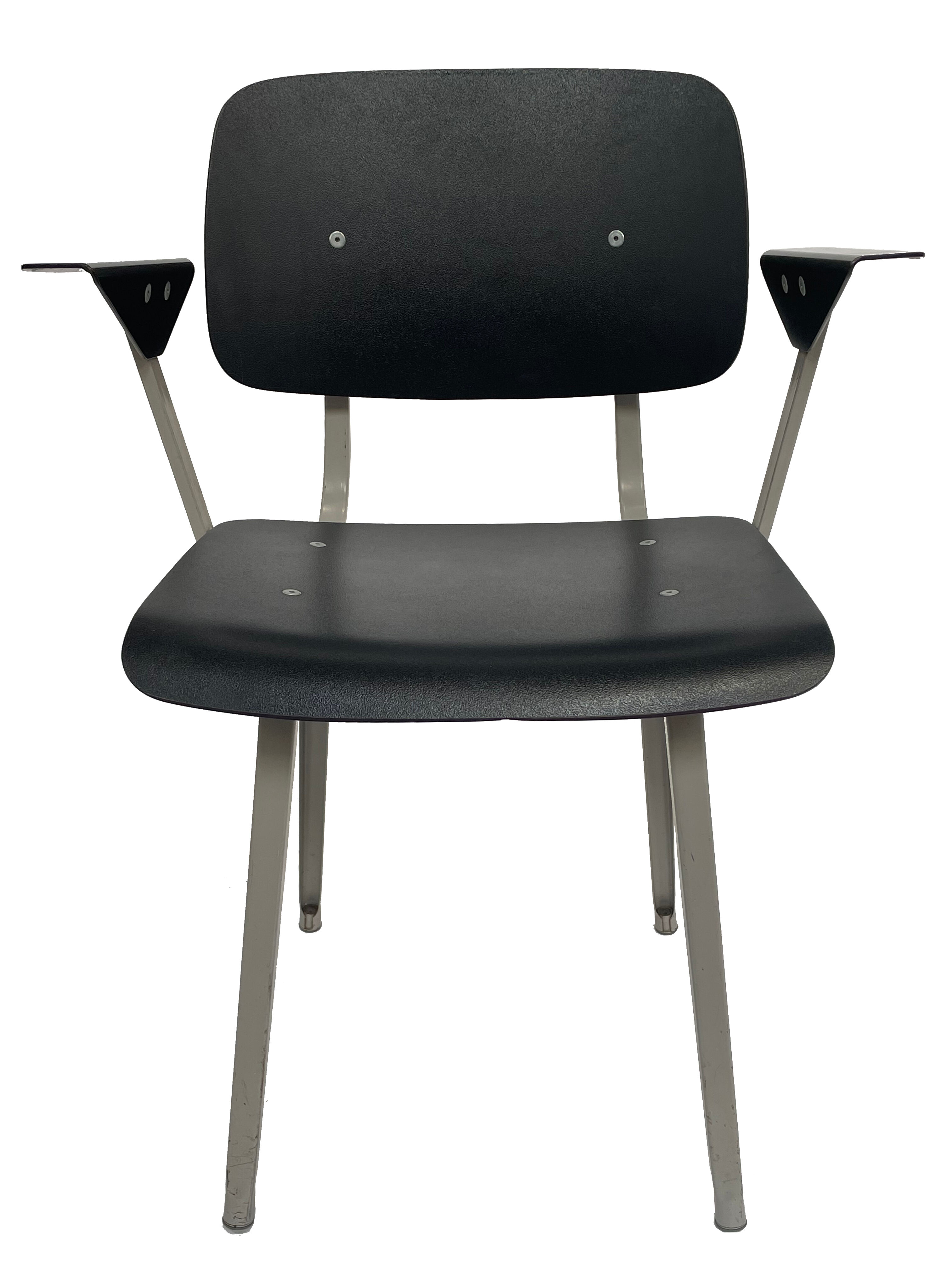 Fauteuil Révolte de Friso Kramer pour Ahrend de Cirkel 1953