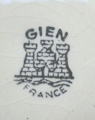 RARE Plate Green Artichoke in slurry, signed GIEN France