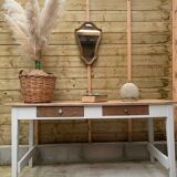 Farmhouse table