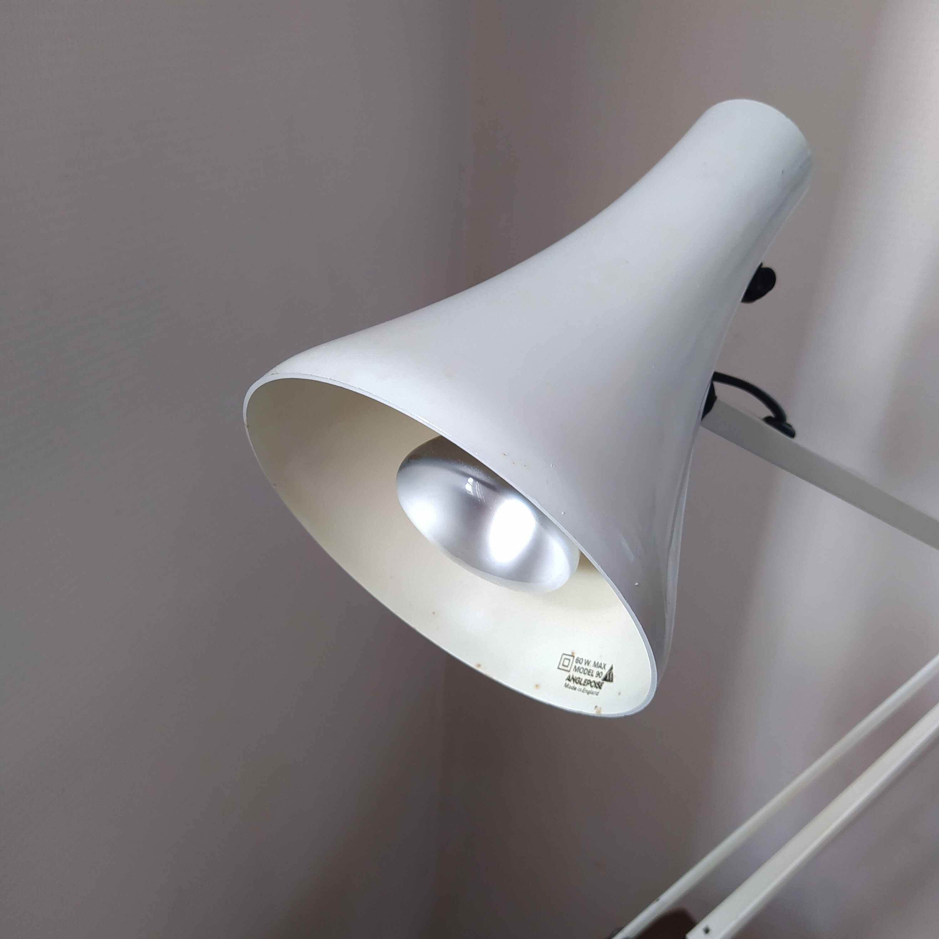 Lamp architect anglepoise designer carwardine