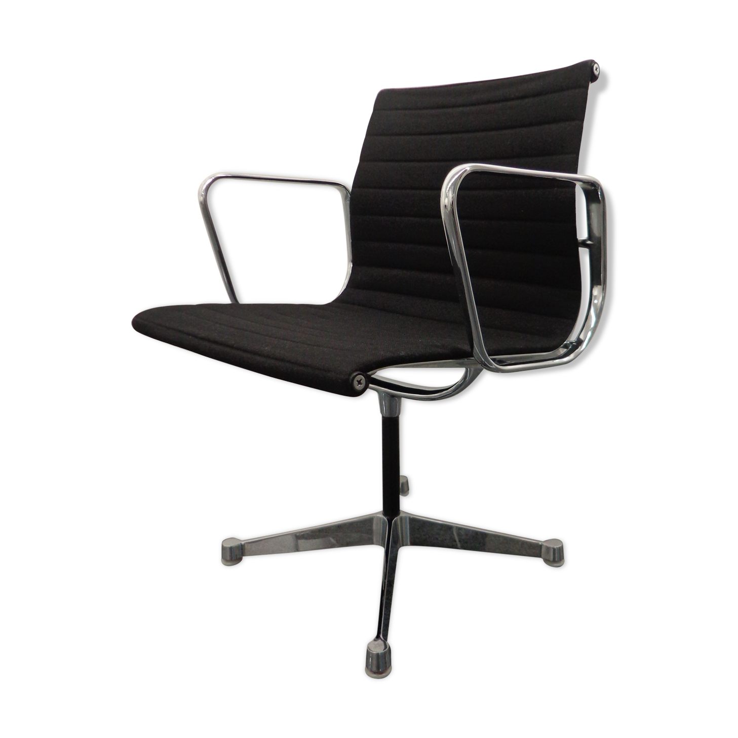 Aluminum EA108 desk chair by Charles & Ray Eames edition Herman Miller, 1960