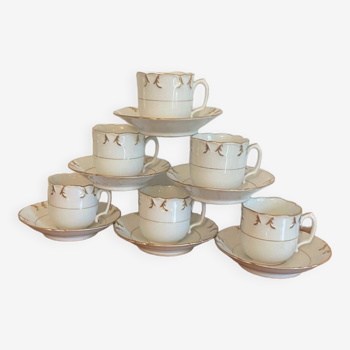 6 coffee cups and 6 saucers in Paris Porcelain known as Old Paris 19th century