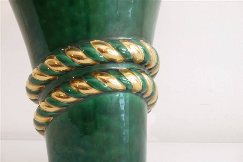 Art Deco vase in St Clement earthenware