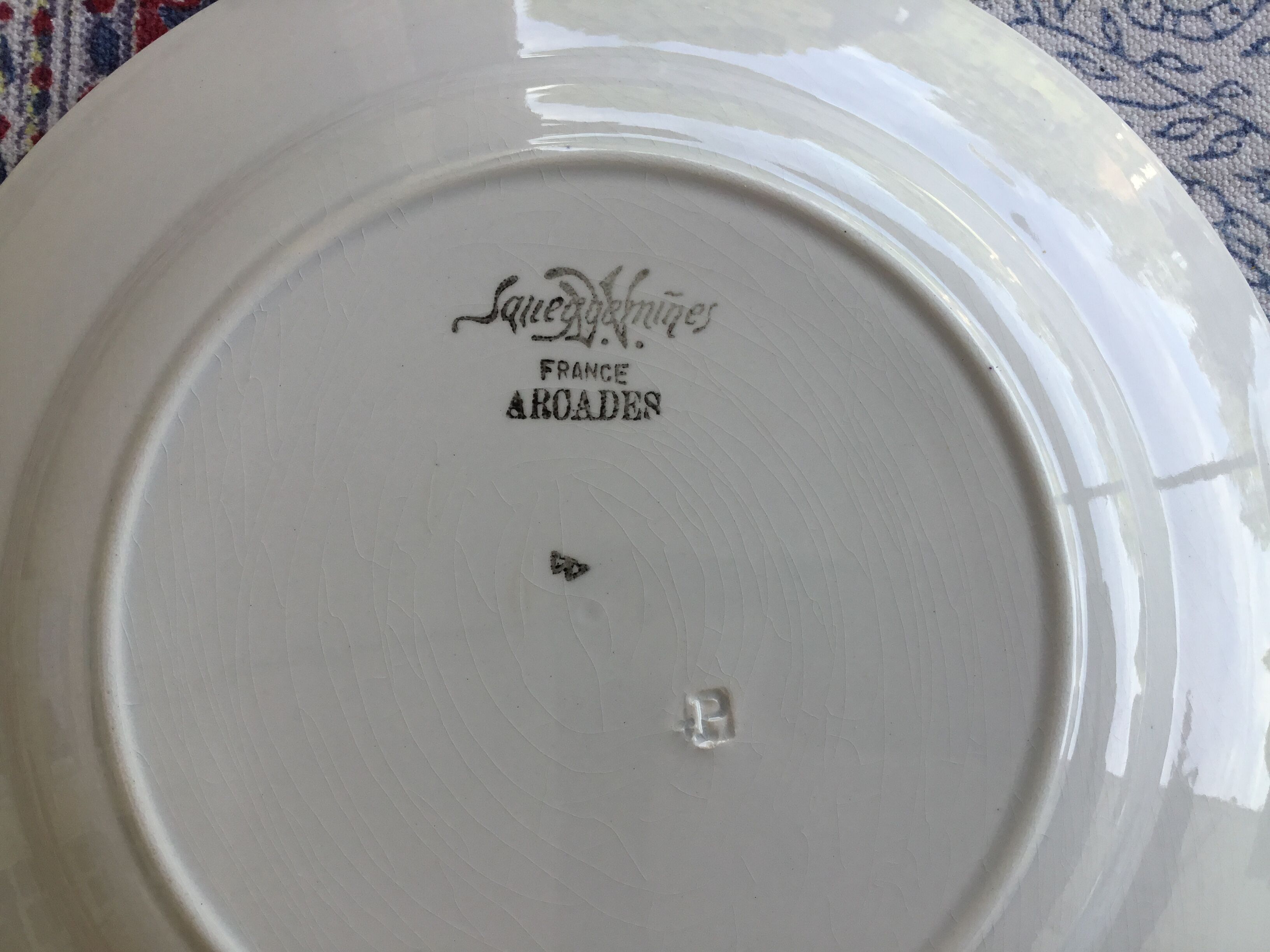 Set of 6 mismatched plates