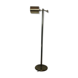 Articulated brass lamppost