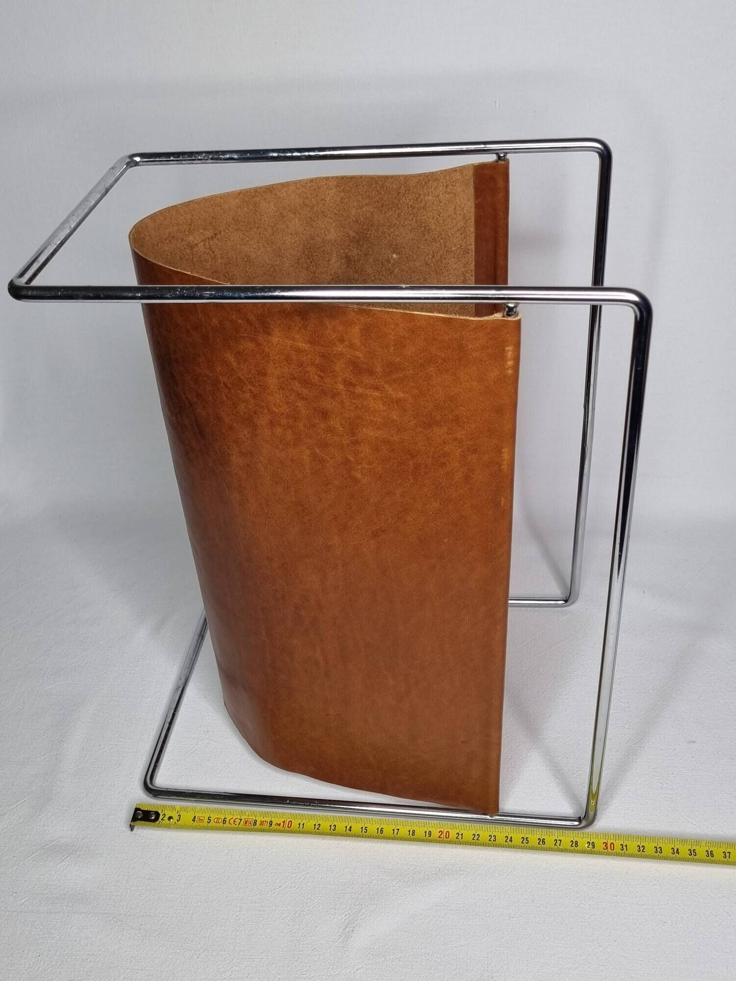 Vintage leather and chrome metal magazine rack, modernist design, 70s