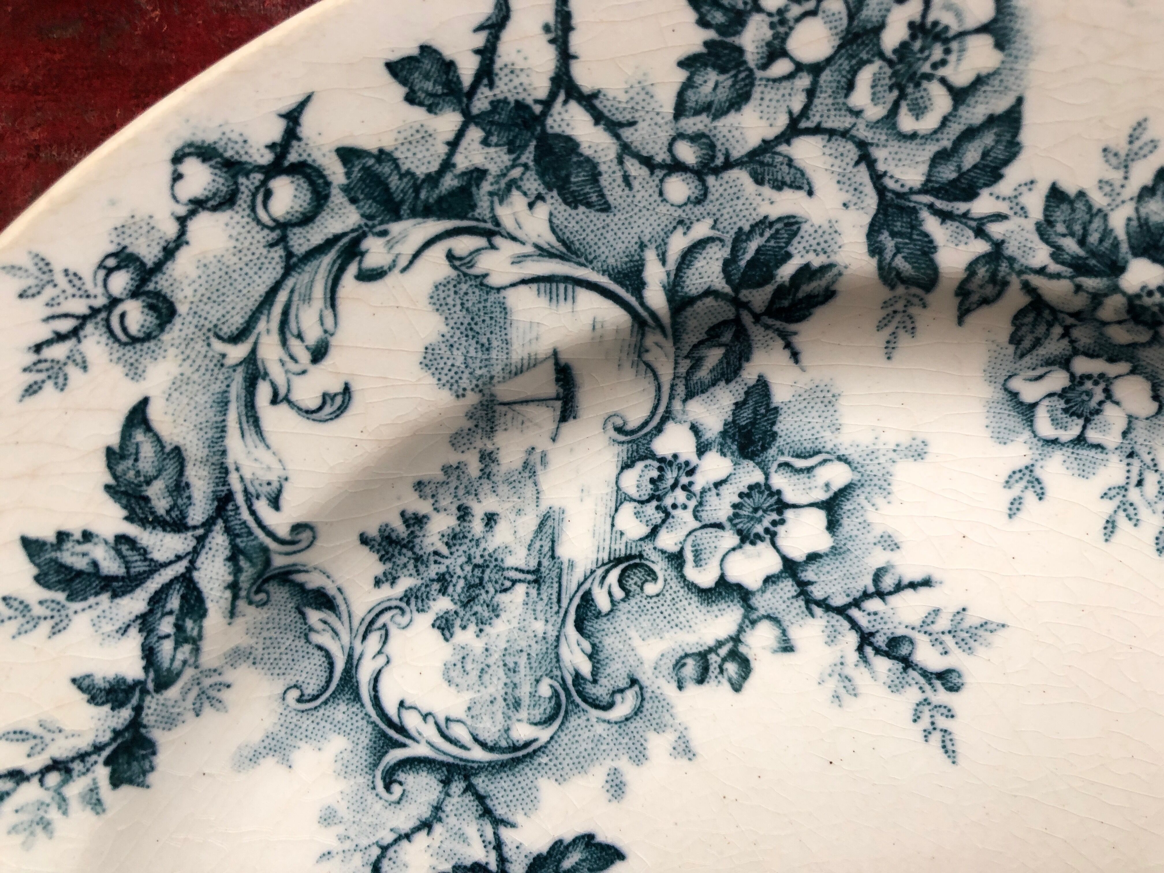 Lot of 4 flat plates in Iron Land Boulenger Choisy the Model King POMPADOUR