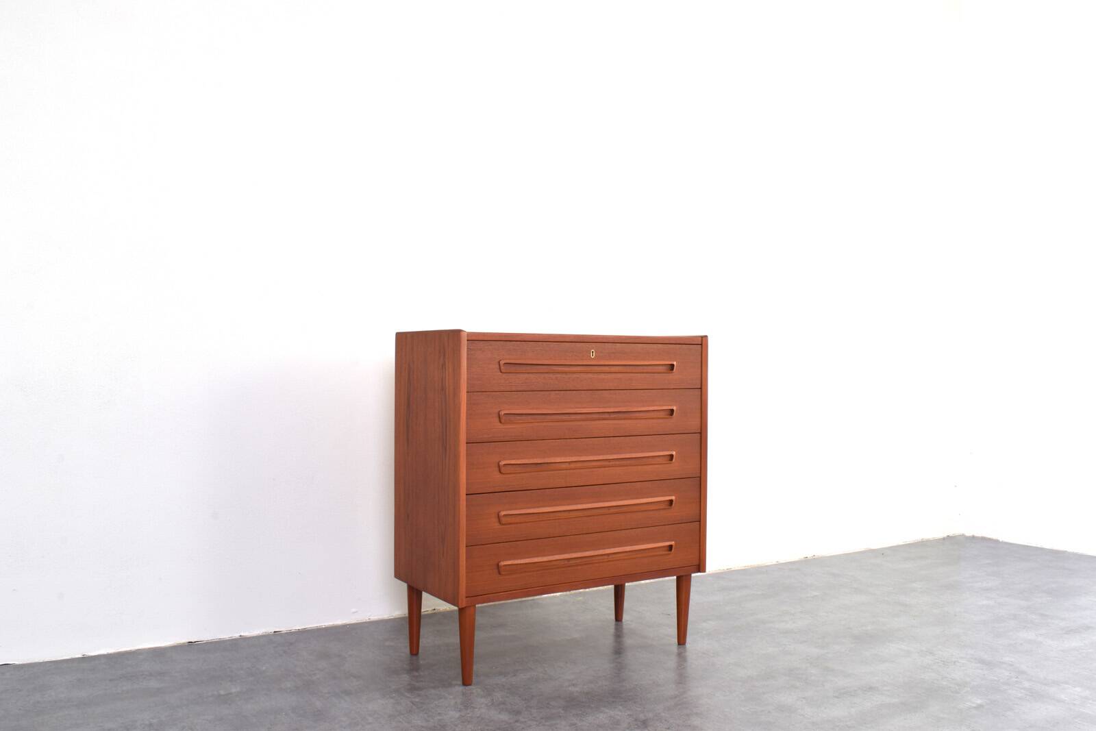 Mid-Century Danish Teak Chest of Drawers, 1960s