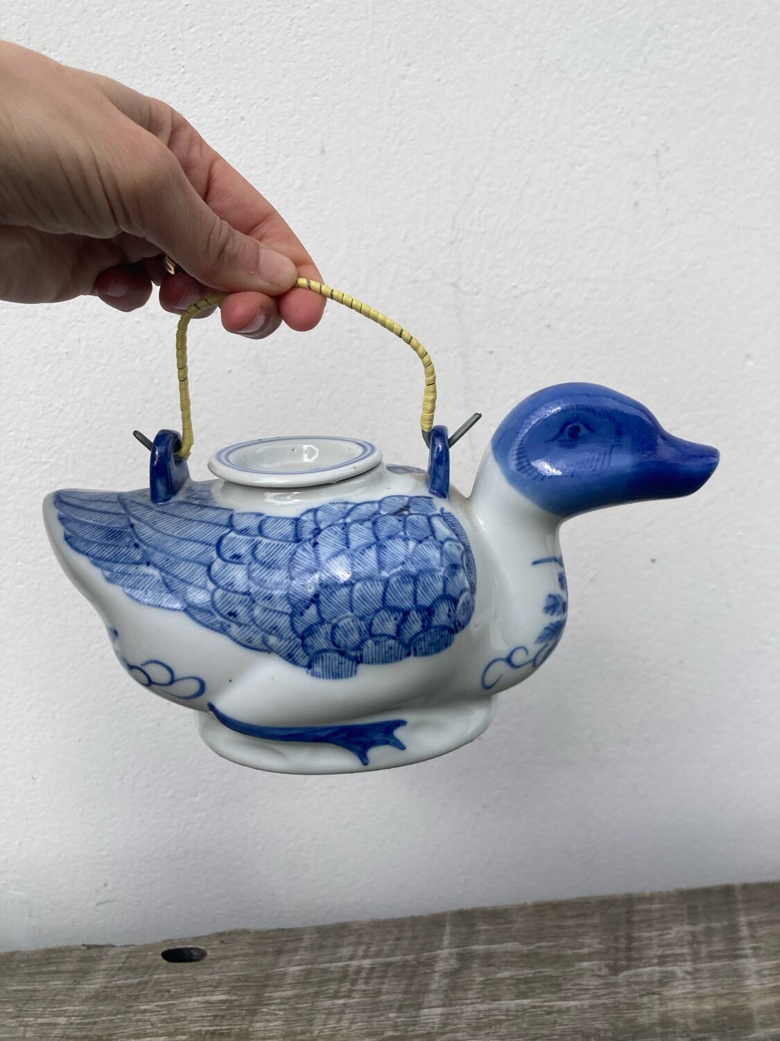 Chinese blue duck teapot
