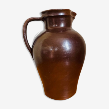 Carboy vase in brown enameled stoneware