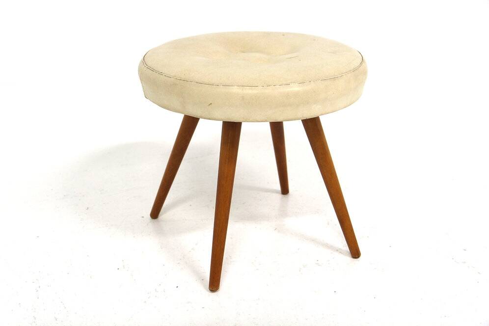 Scandinavian "tripod" stool in beechwood, Sweden, 1950