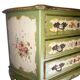 Commode italienne peinte à la main de style vénitien des années 1950
