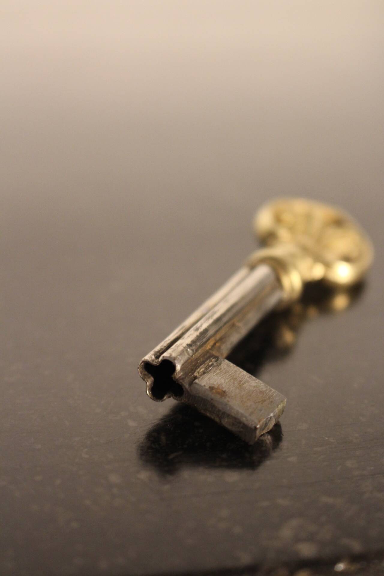 Empire cylinder desk