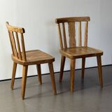 Paire de chaise en pin, probablement d'Axel Einar Hjort