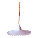 Suspension in pleated white opaline