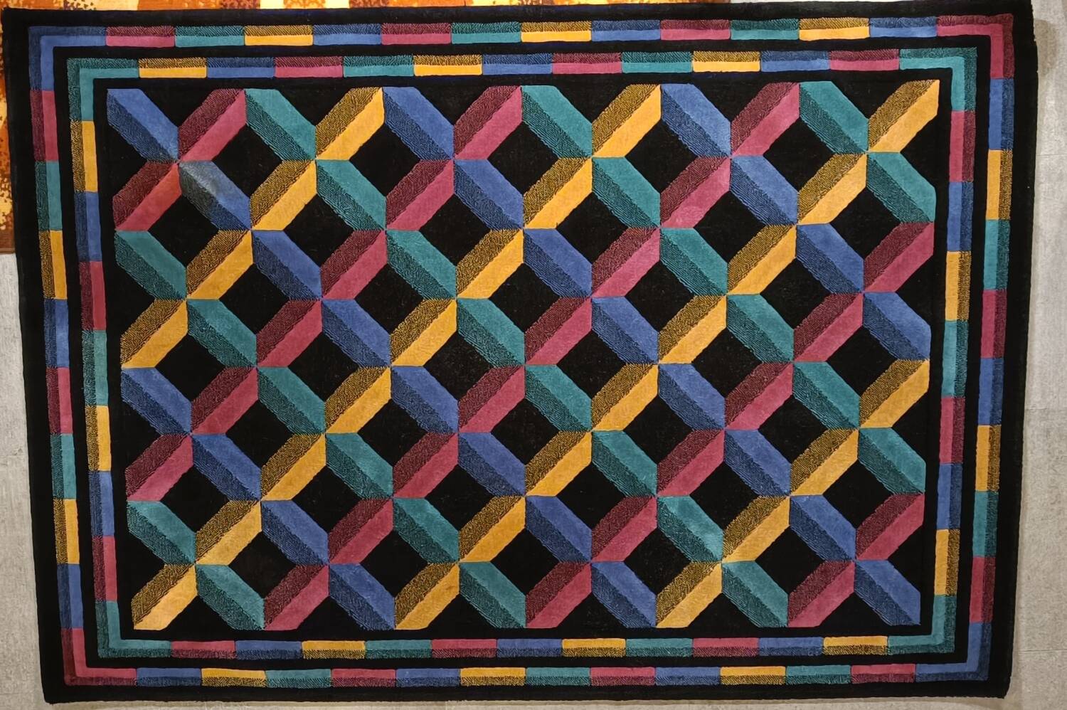 Vintage Missoni rug, model Palace.