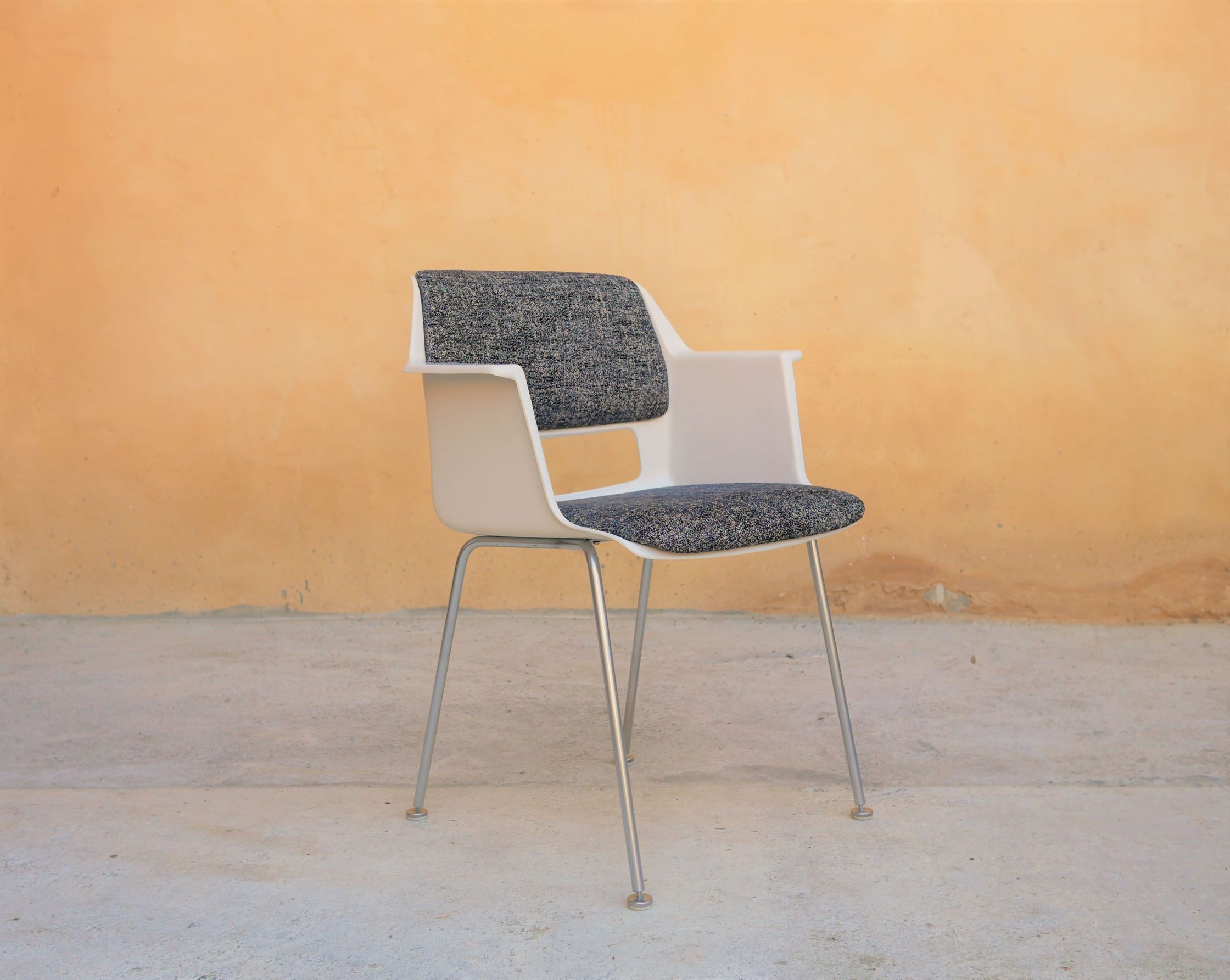 Vintage chair by A. R. Cordemeyer for Gispen Editions