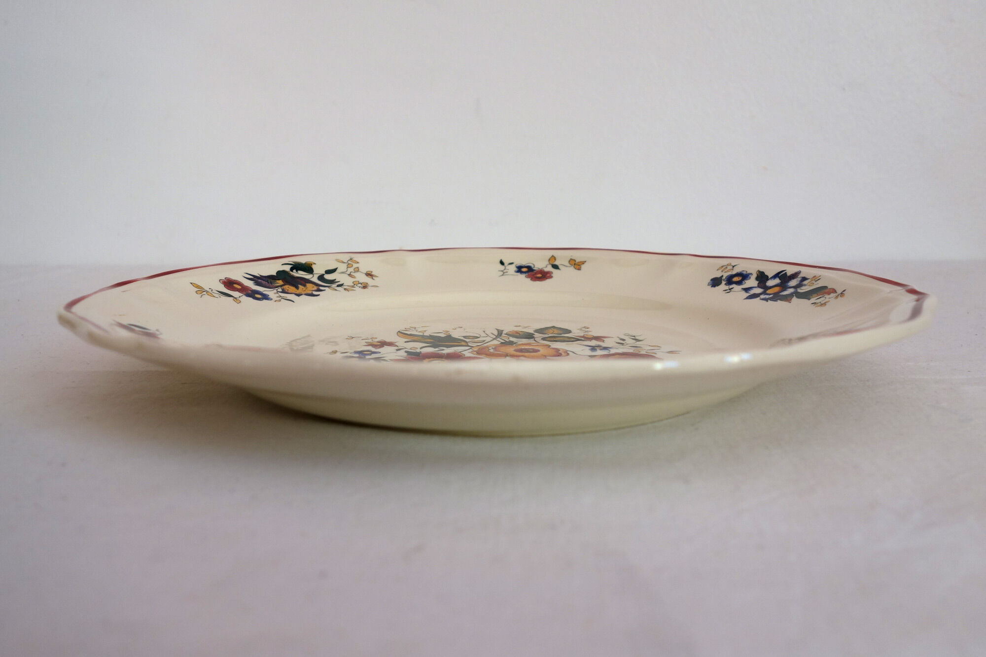 Set of 8 flat plates Sarreguemines Marly
