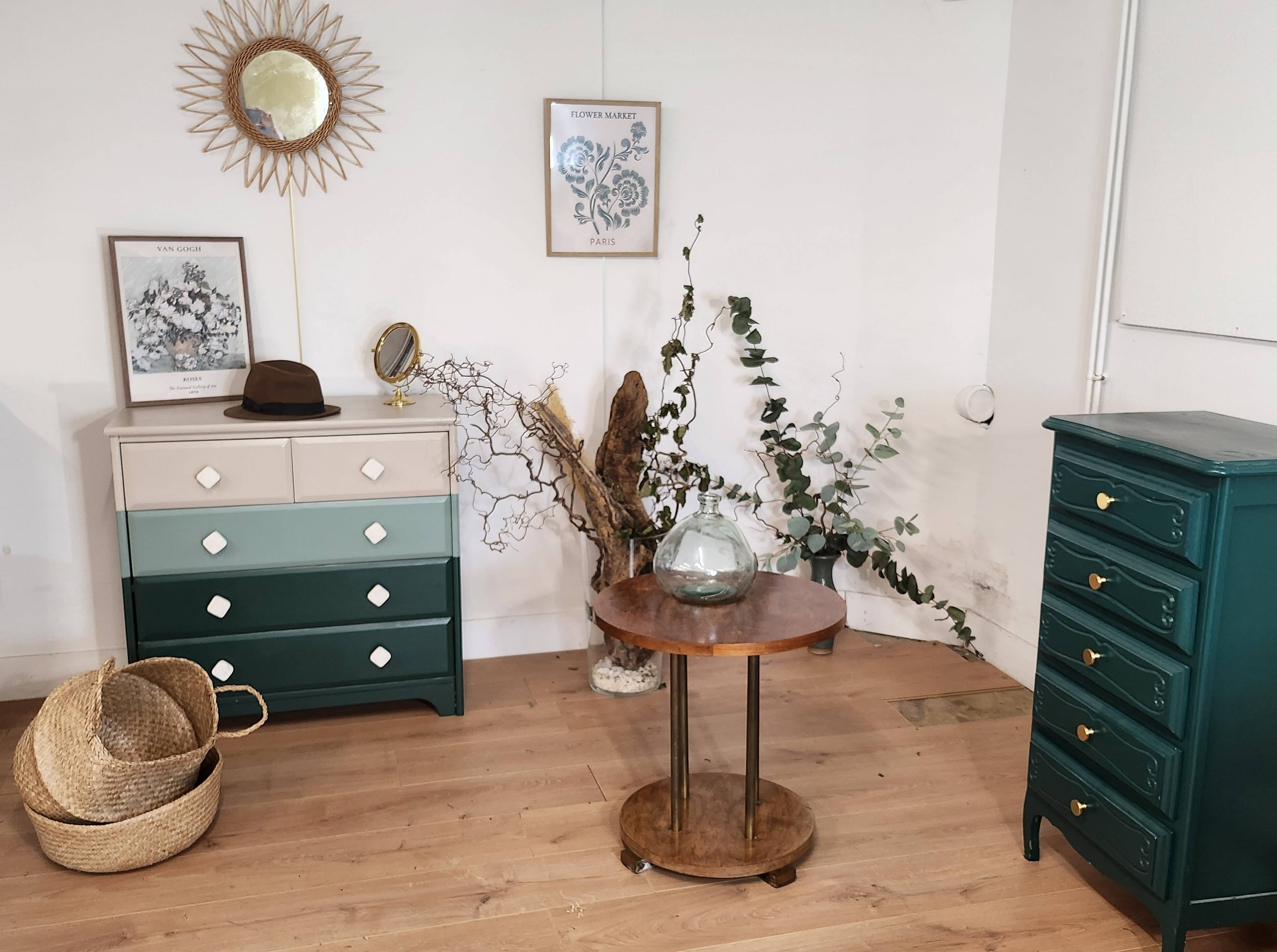 Spring commode 3 colours