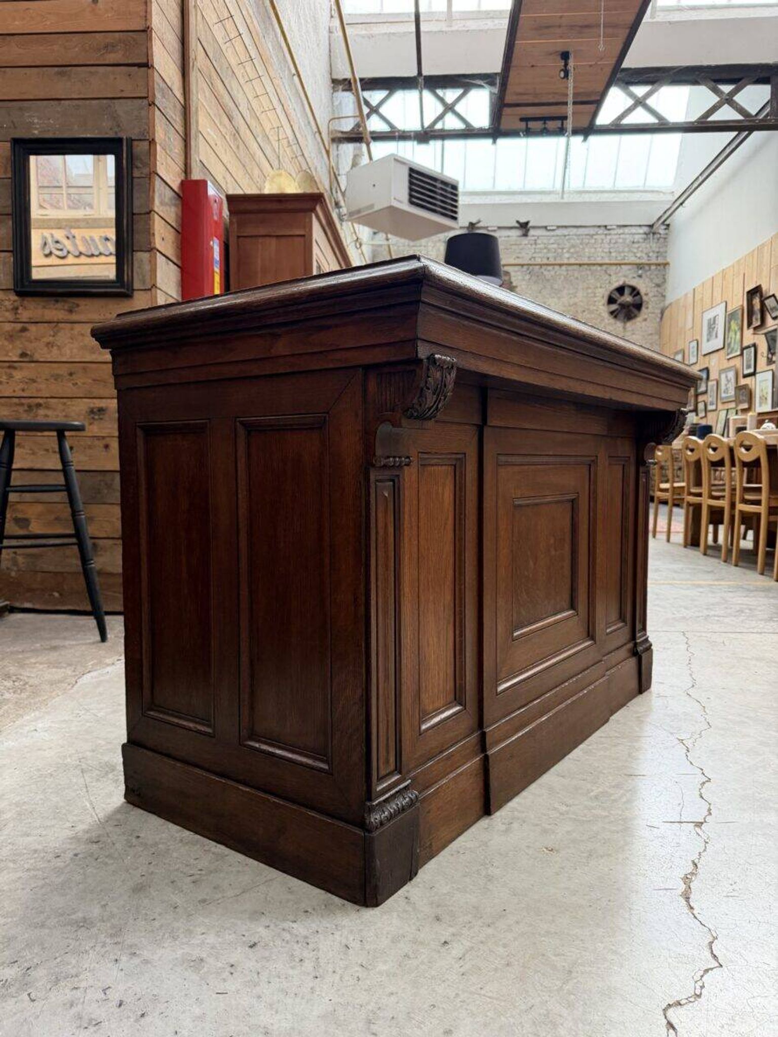 Oak shop counter from the early 20th century.