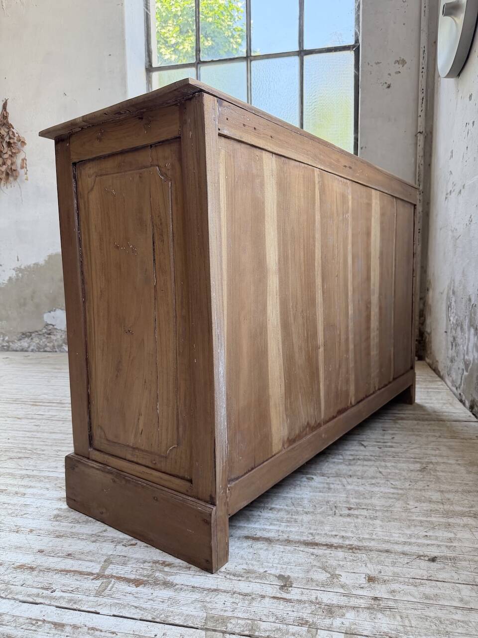 Grainetier meuble de métier en noyer 1950