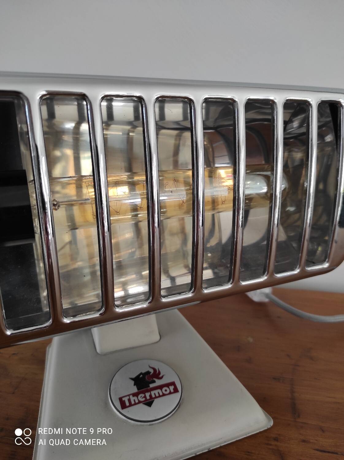Industrial lamp