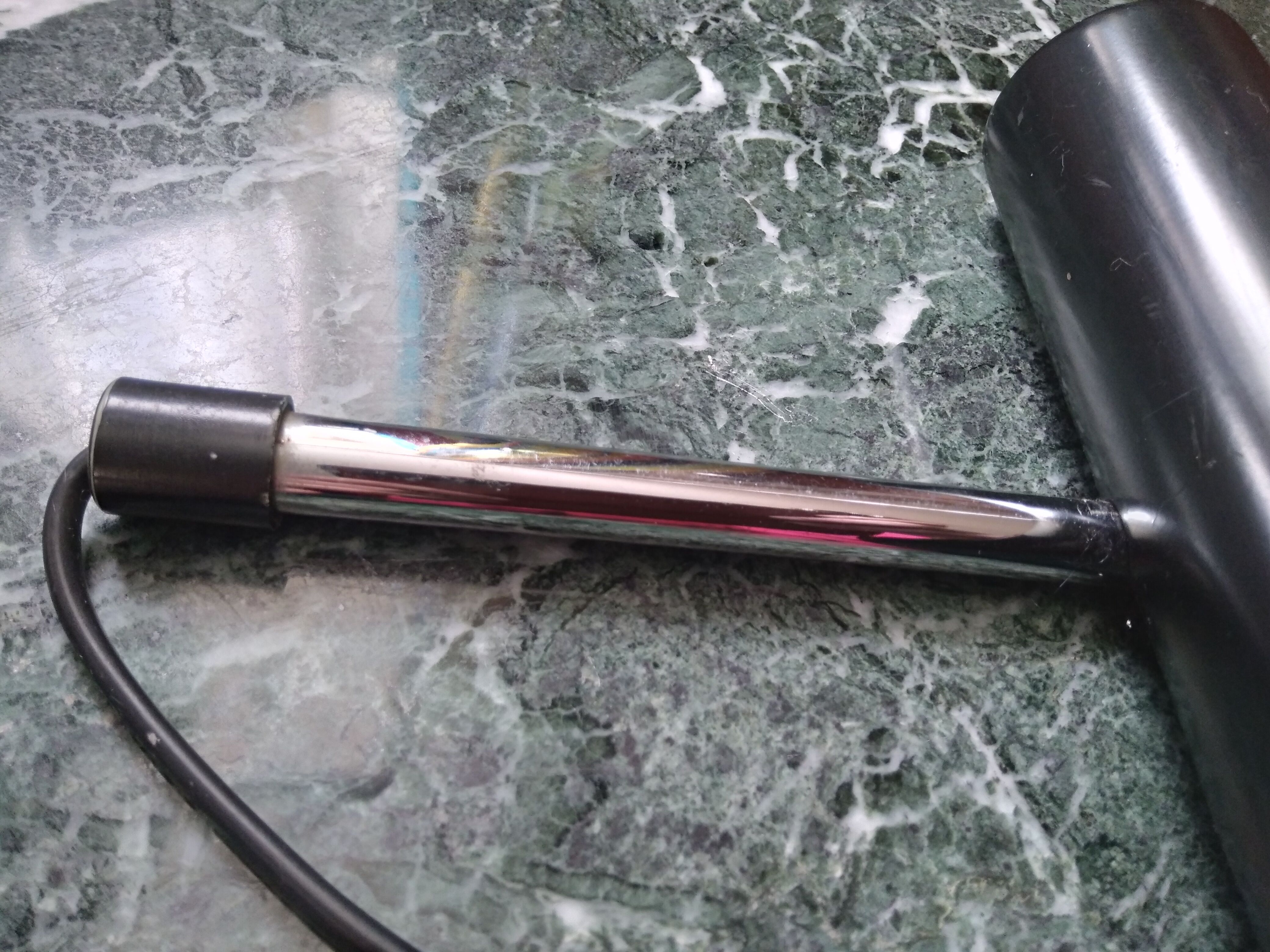 Counterweight desk lamp