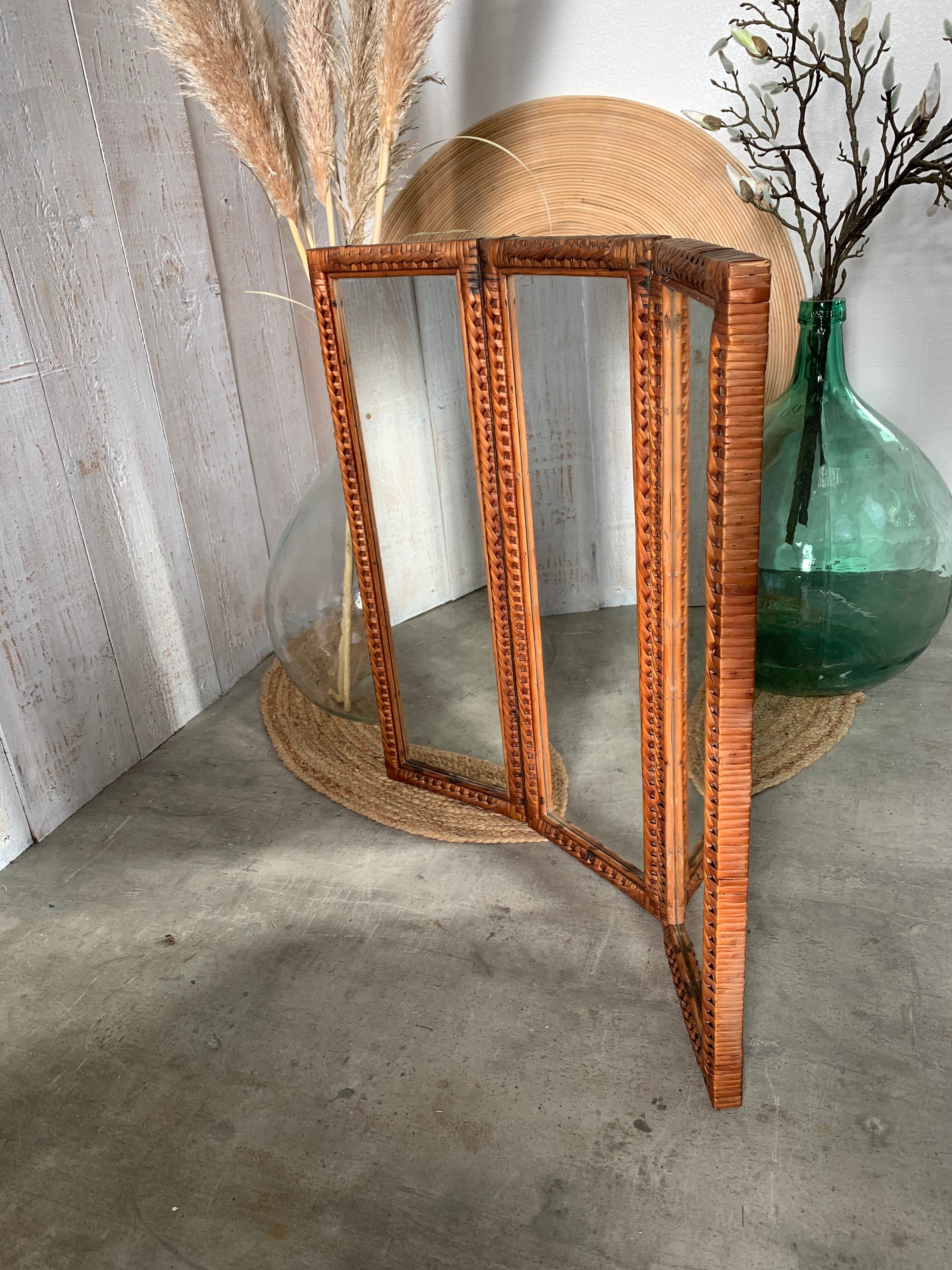 Triptyque de miroirs en rotin 63x63cm