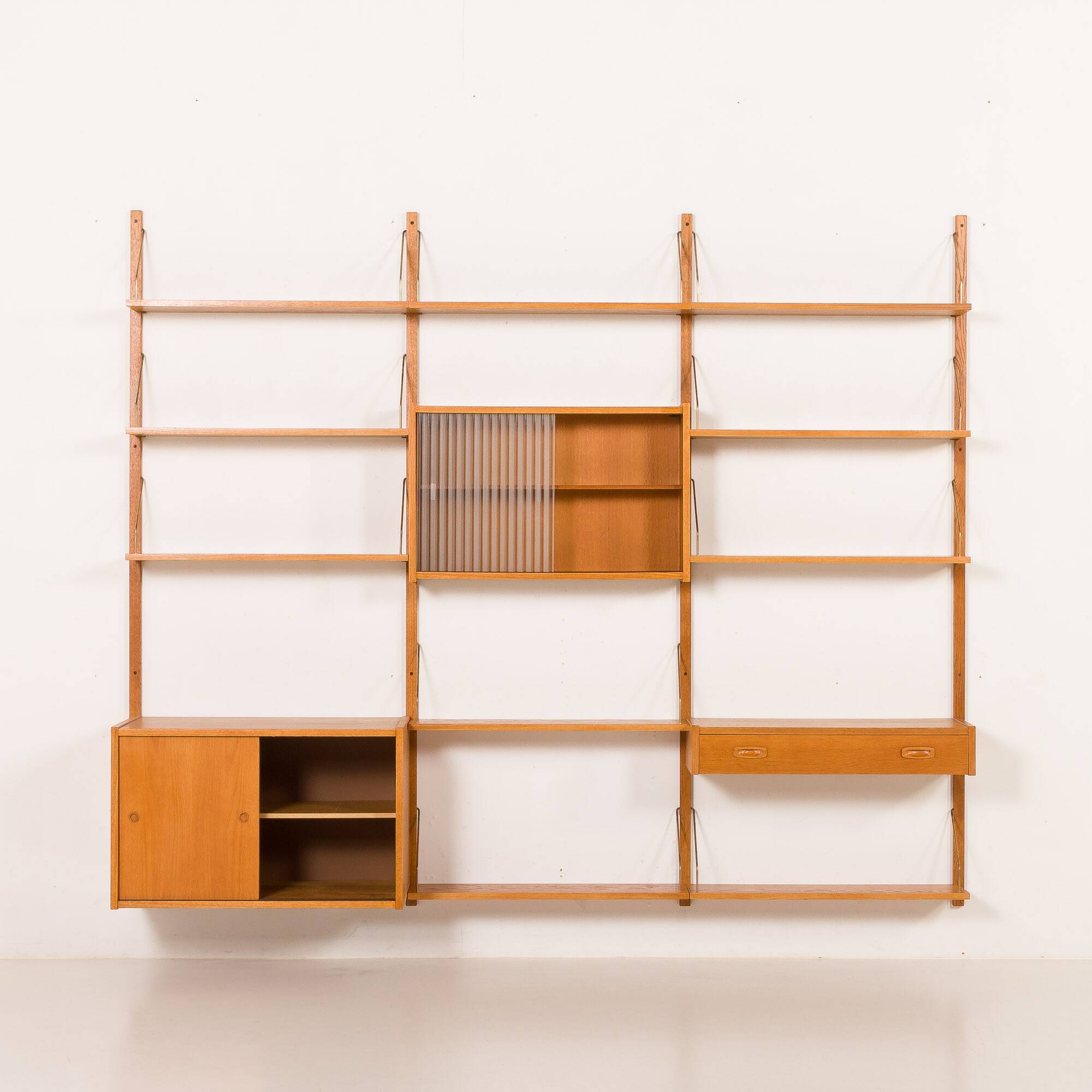 Scandinavian oak wall unit by PS System, Randers, Denmark, 1970s