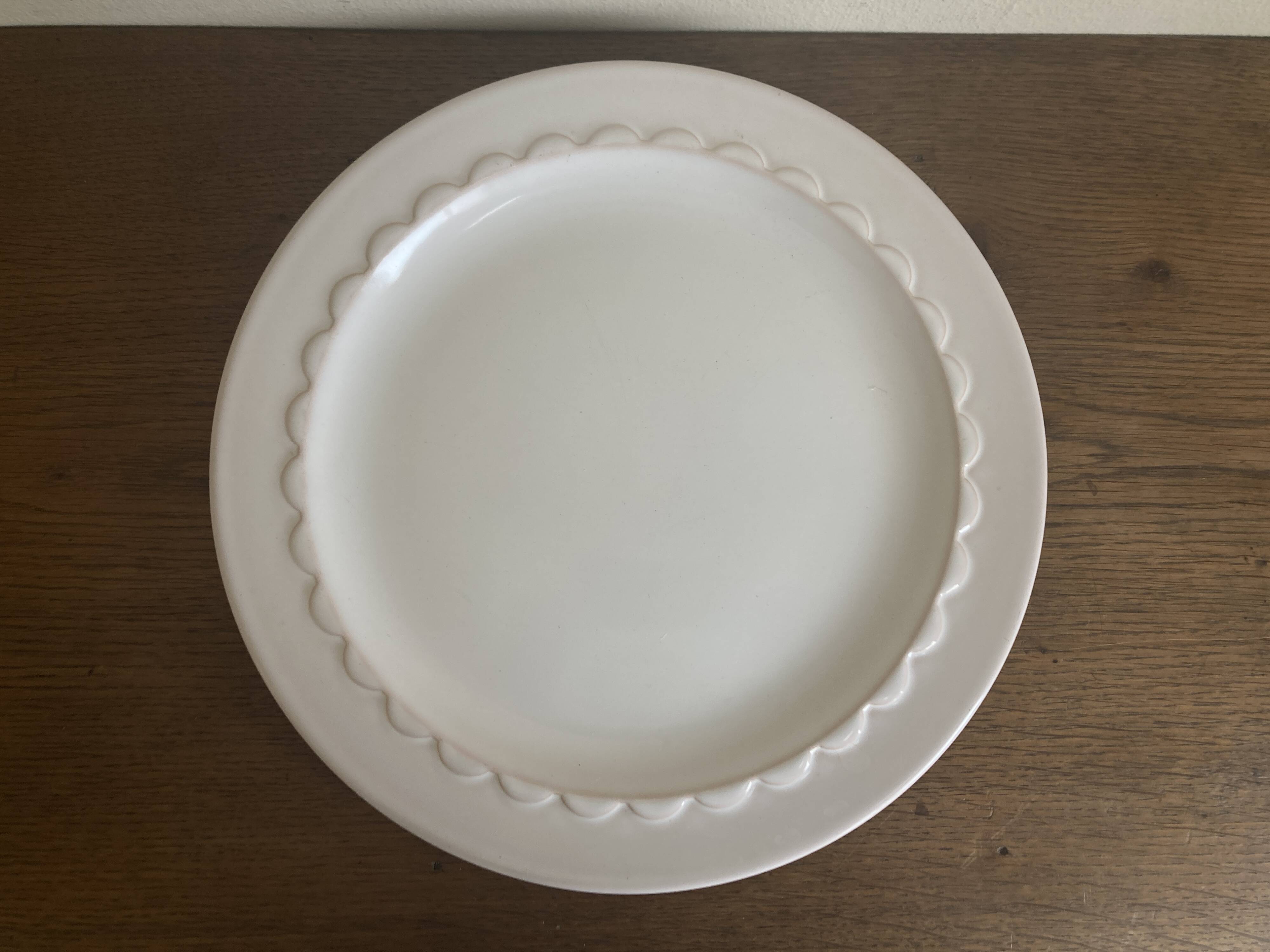 Pierre Motton scalloped cake plate for Gien