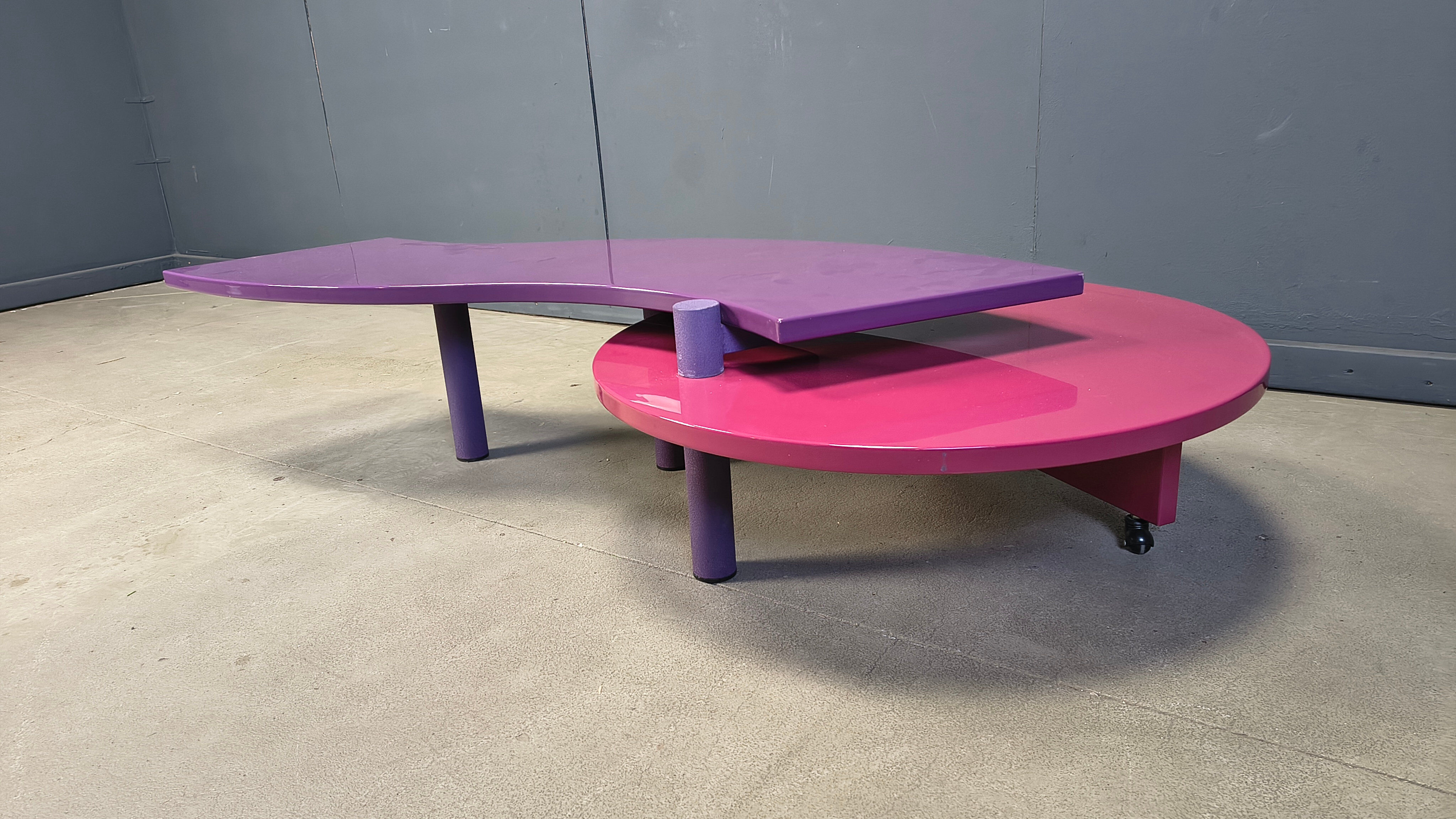 Table basse en bois de burl rotatif de Maurizio Salvato pour Saporiti Italia, années 1980.