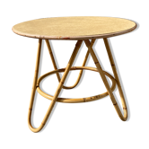 Round rattan coffee table