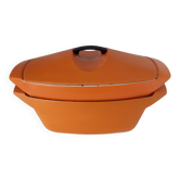 Double cocotte en fonte orange Le Creuset design Raymond Loewy