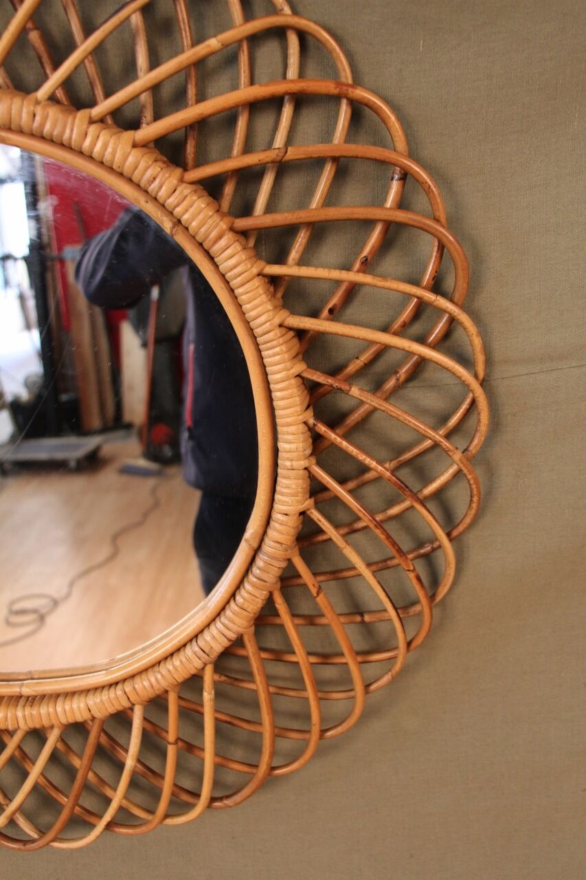 Rattan mirror 68cm