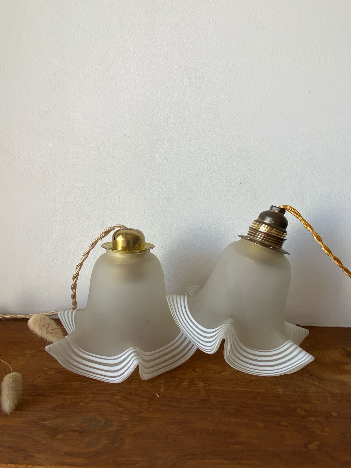 Paire de baladeuses en opaline