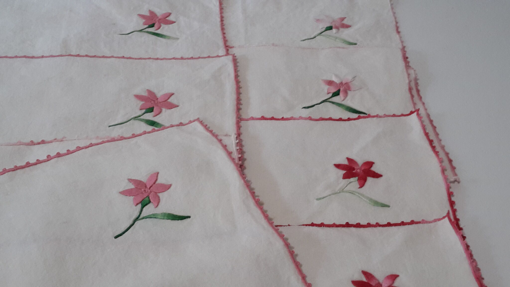 Tea tablecloth and napkins