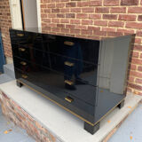 Black lacquered chest of drawers