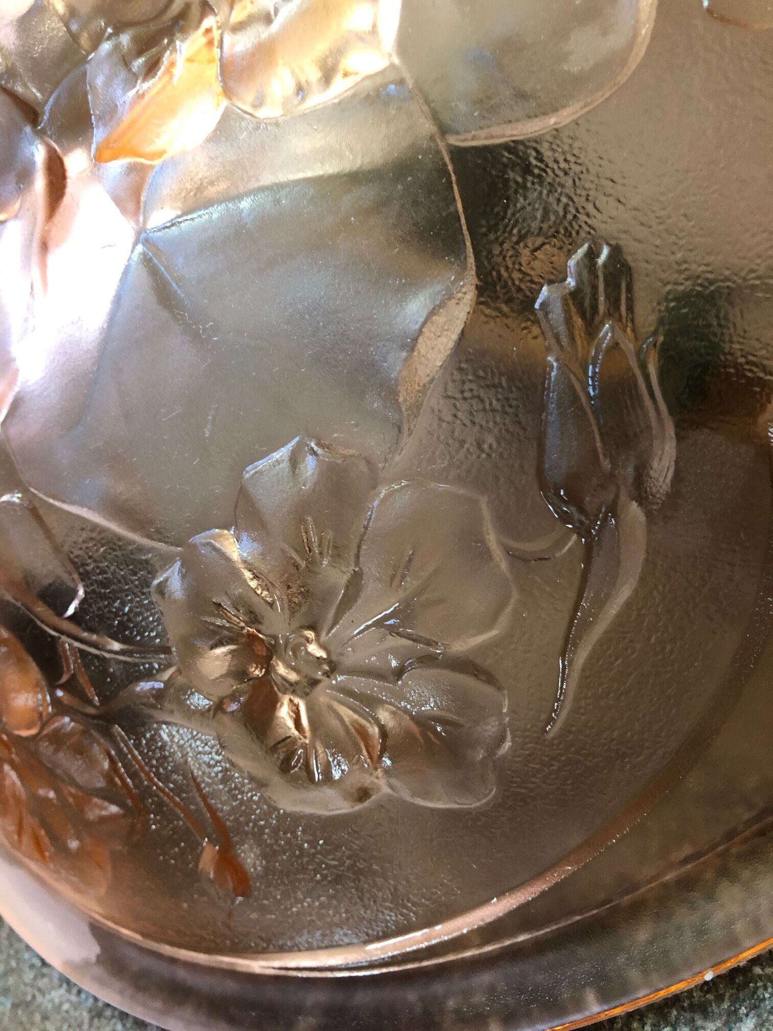 Art deco glass paste ceiling